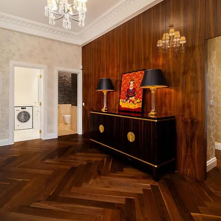 Whome Timeless Luxury In Historical Center Apartment Lisbon