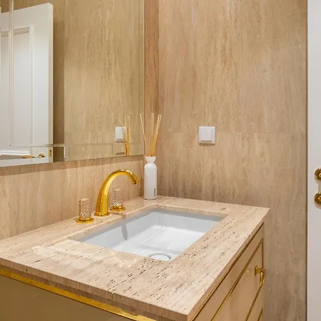 Apartman Whome Timeless Luxury In Historical Center *