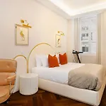 Whome Timeless Luxury In Historical Center Lissabon
